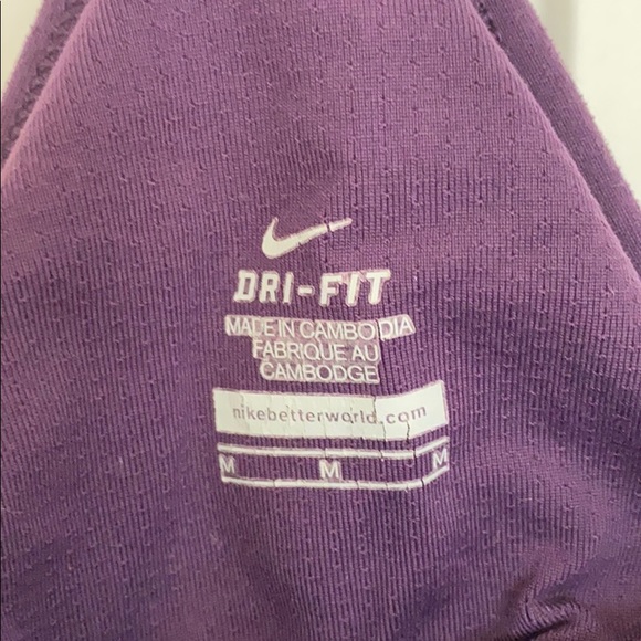 Nike Dri-Fit athletic tank - Picture 4 of 4